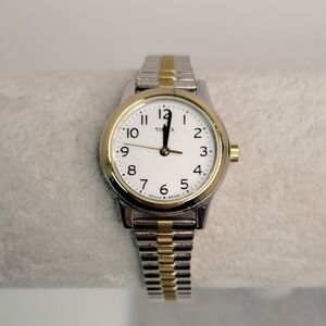 ▪︎Timex Women's Watch